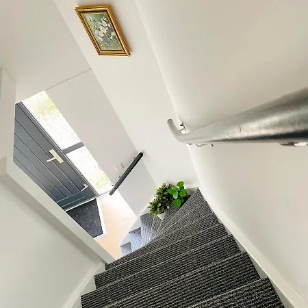Holiday home Hygge - Luxe Met Grote Tuin Ewijk