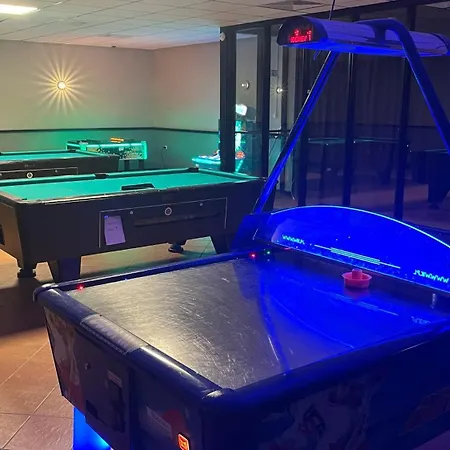 Hygge - Luxe Met Grote Tuin