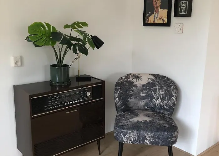 Hygge - Luxe Met Grote Tuin