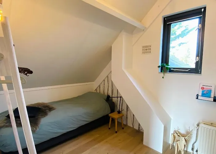 Hygge - Luxe Met Grote Tuin