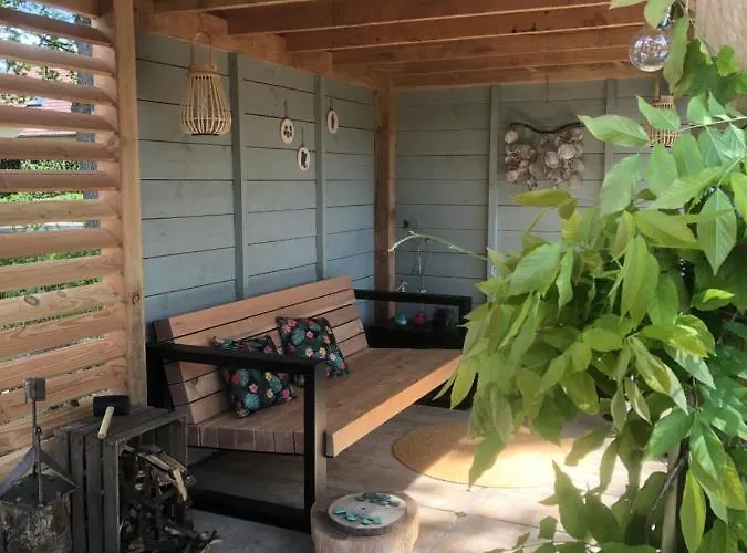 Hygge - Luxe Met Grote Tuin Ewijk