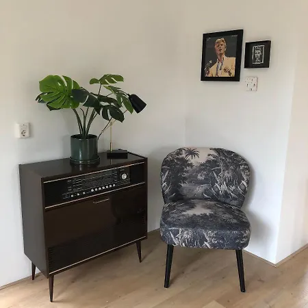 Hygge - Luxe Met Grote Tuin