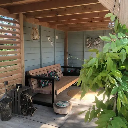 Hygge - Luxe Met Grote Tuin Ewijk